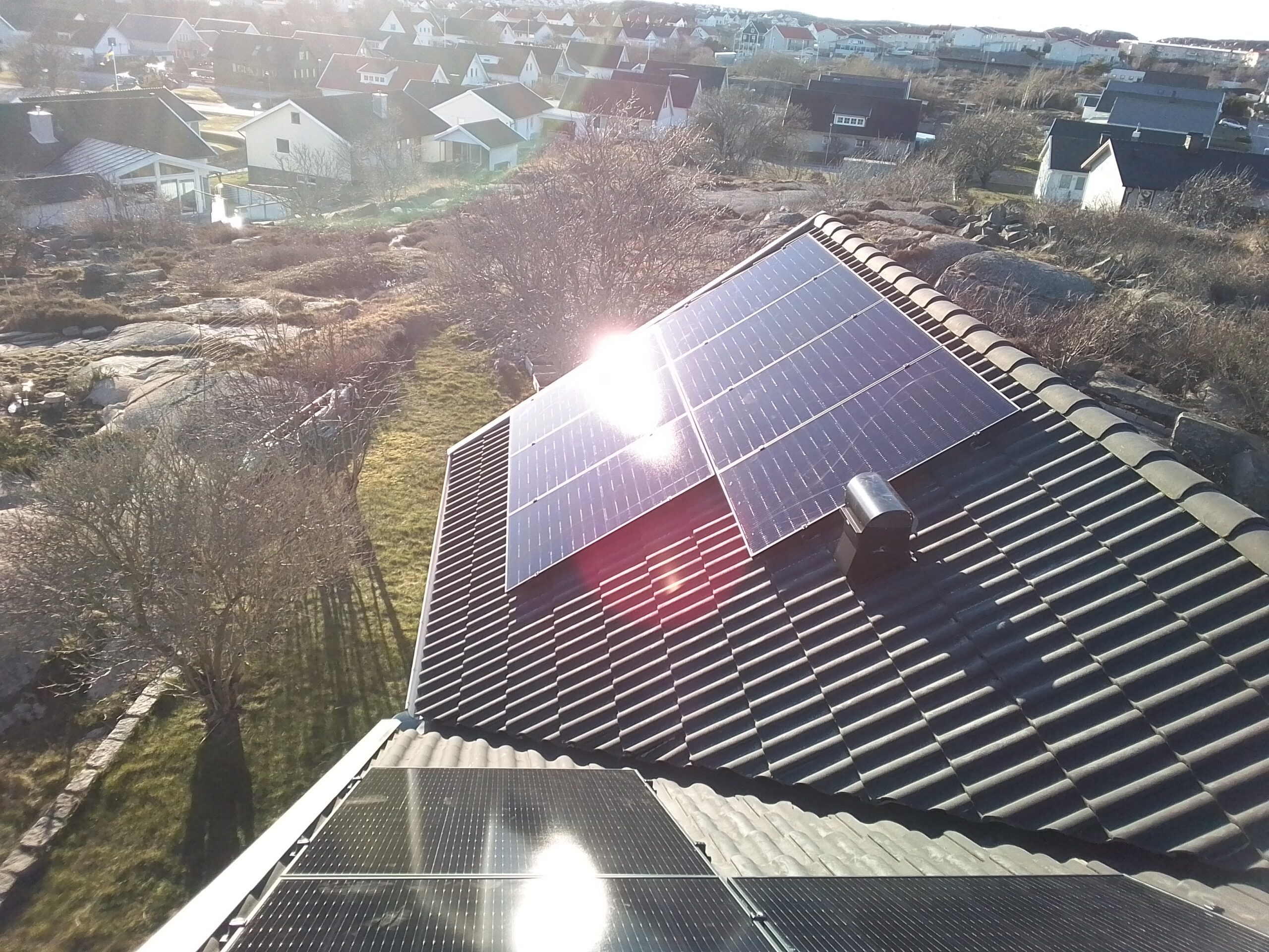 Solceller Villa Solcellsinstallation av Sunkraft Energy Sweden